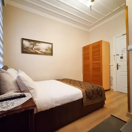 Ciragan's Omnia Hotel *