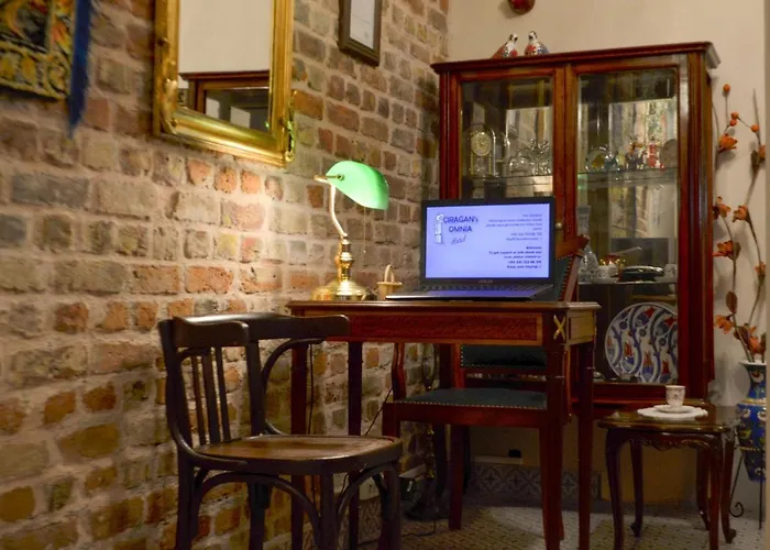 Ciragan's Omnia Отель